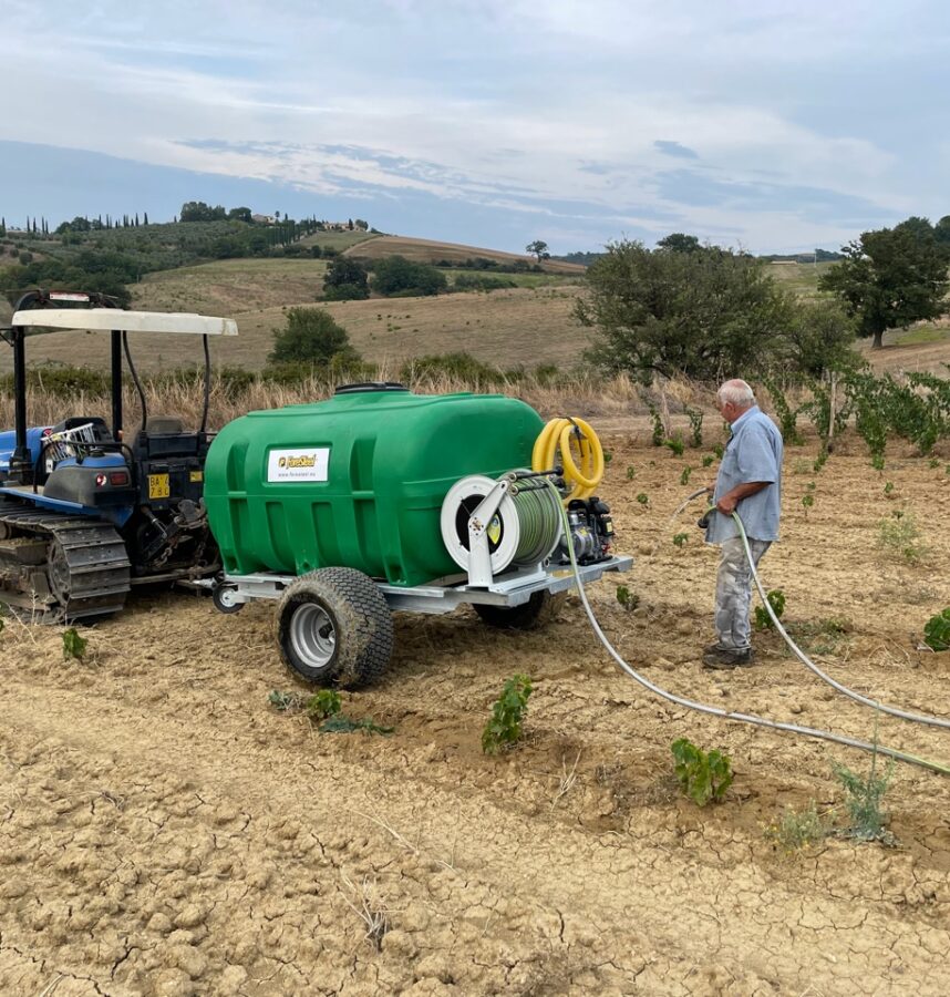 Foresteel Mobile Irrigation Trailer at Vineyard in Italy