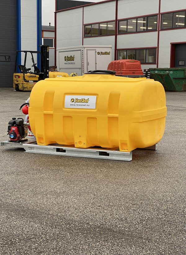 Foresteel-FTW-2000-mobile-irrigation-platform-tank-05
